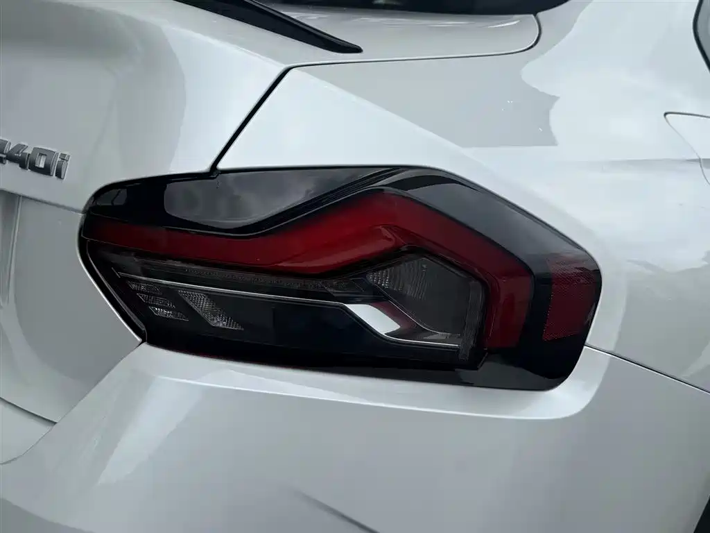 BMW M240i — миниатюра 10