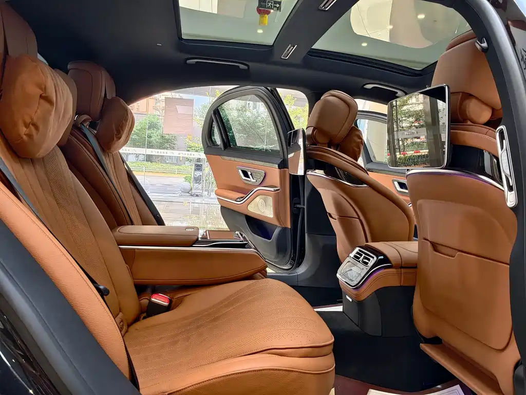 Mercedes-Benz S-Class — миниатюра 10