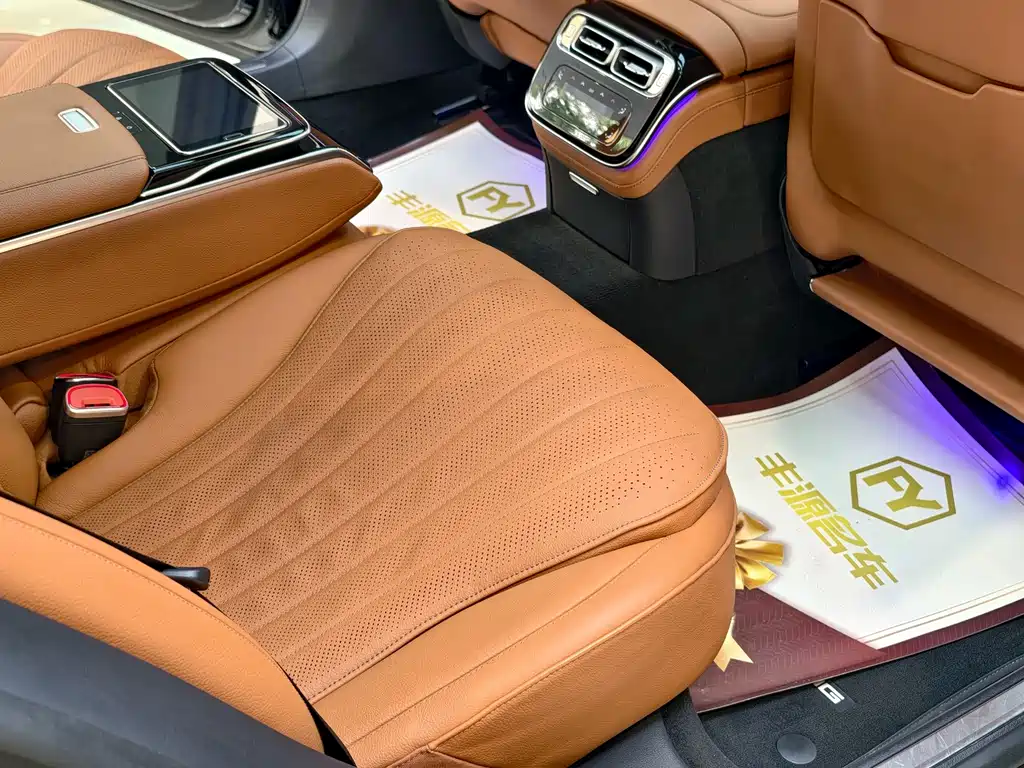 Mercedes-Benz S-Class — миниатюра 13