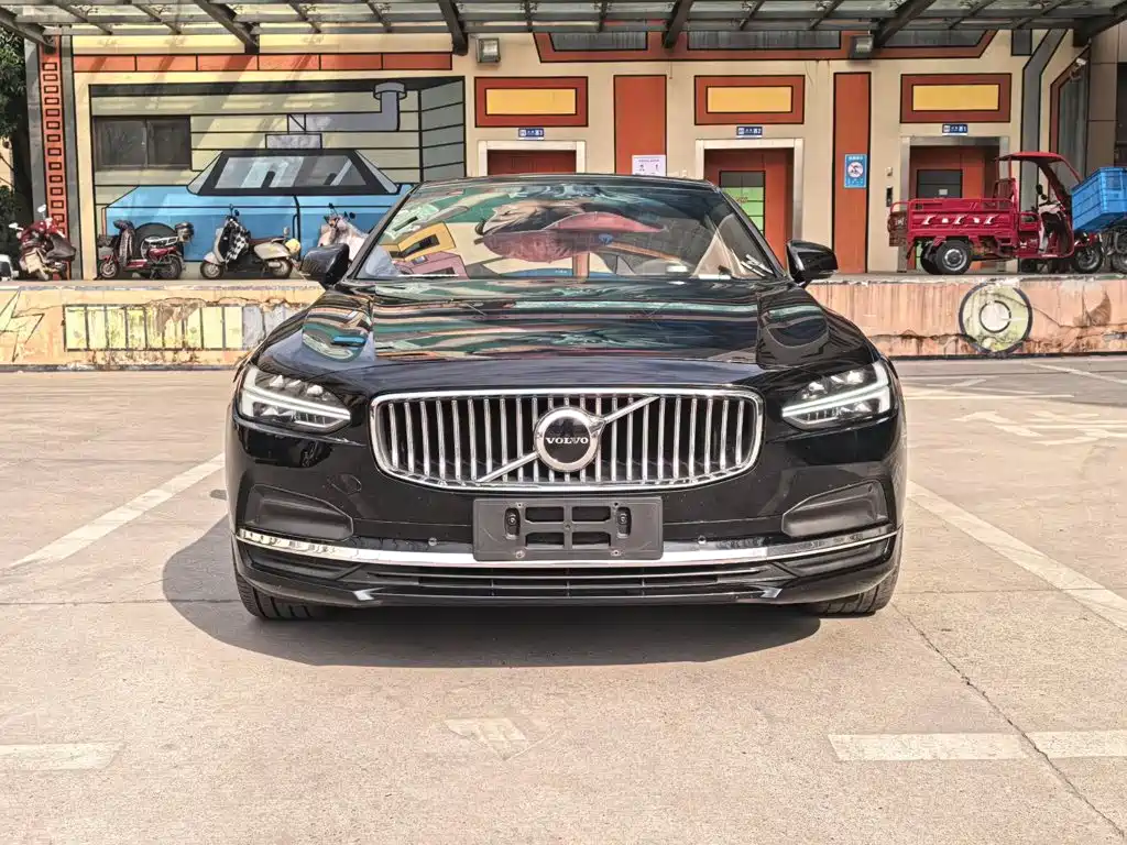 Volvo S90 — миниатюра 2