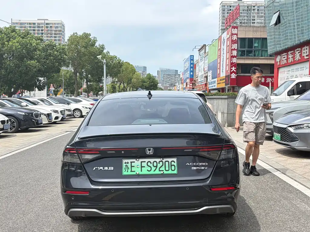 Honda Accord New Energy — миниатюра 4