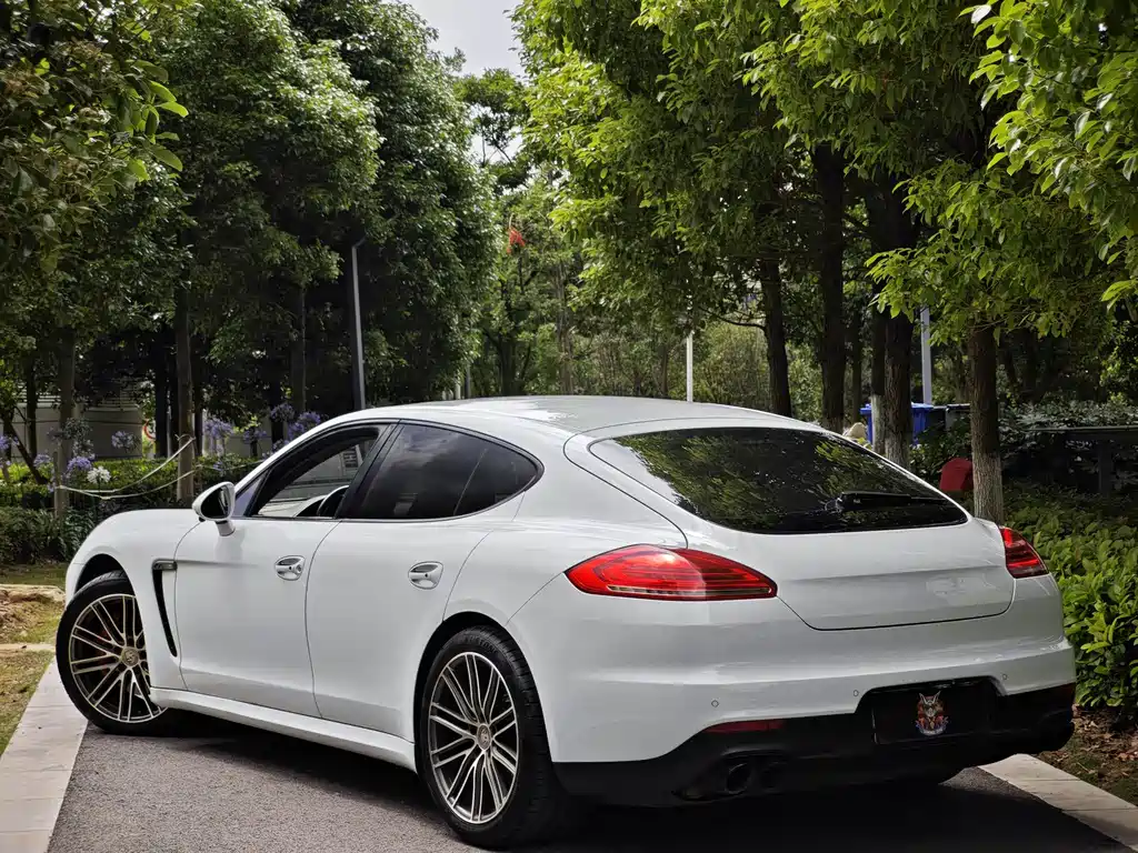 Porsche Panamera 2016 Panamera 4 Edition 3.0T