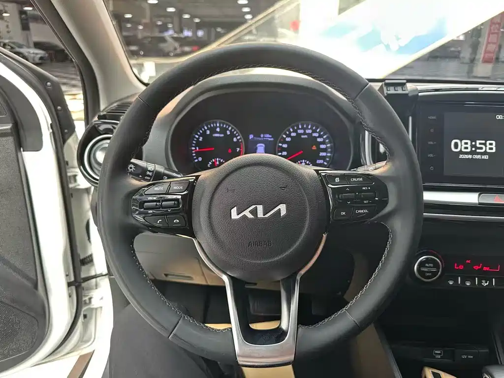 Kia KX1 — миниатюра 10