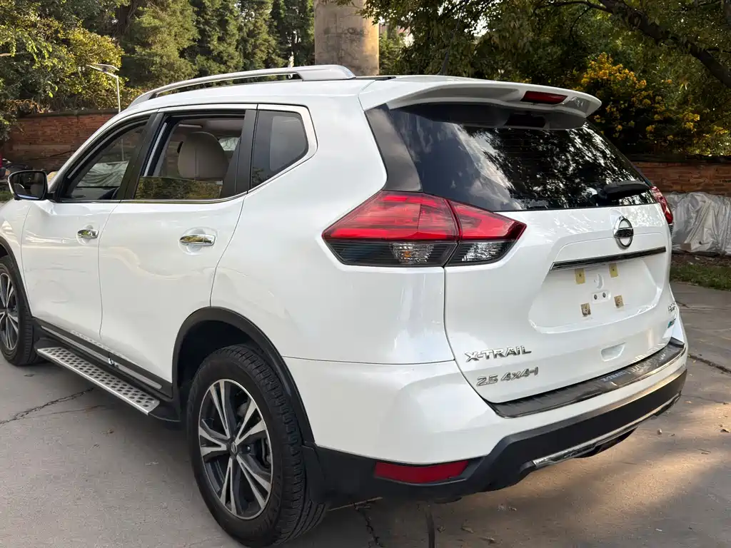 Nissan X-Trail — миниатюра 13