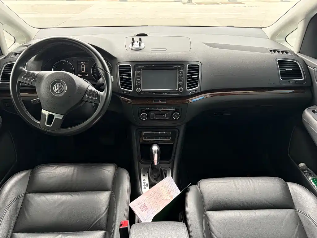 Volkswagen Sharan — миниатюра 2