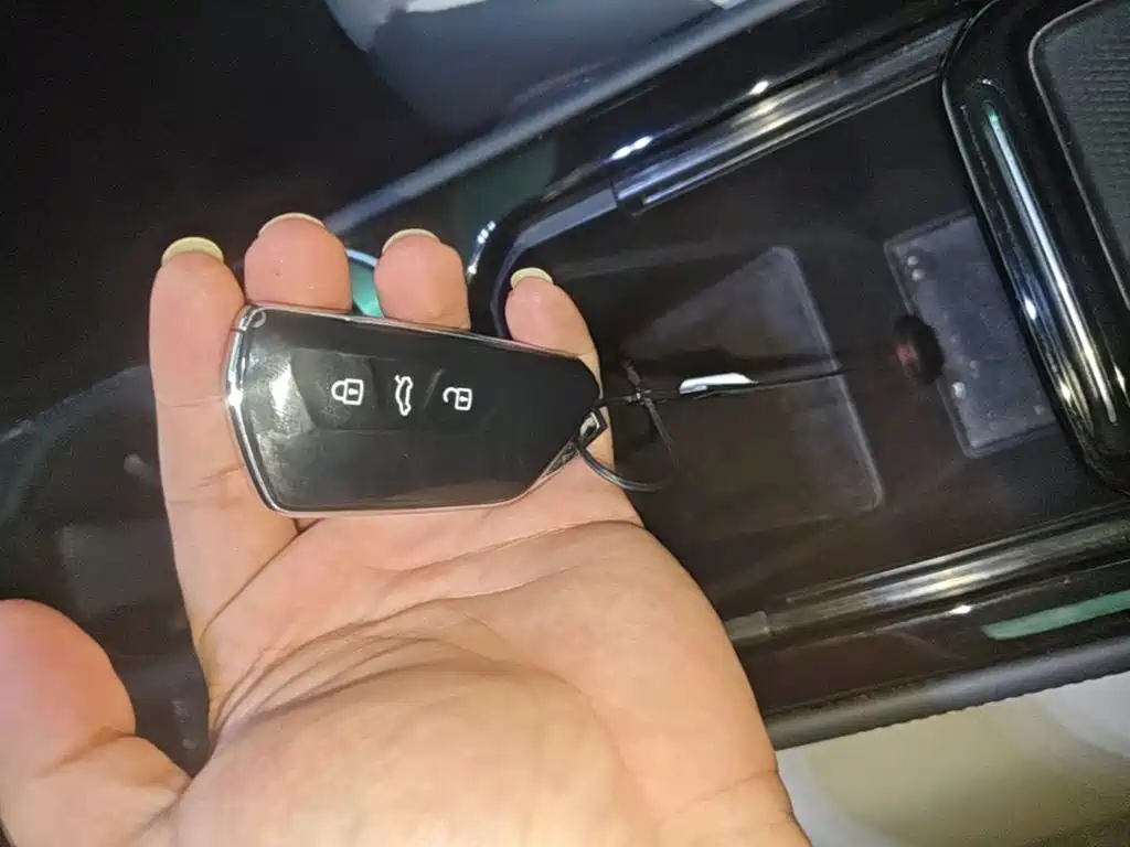 Volkswagen ID.4 Crozz — миниатюра 9
