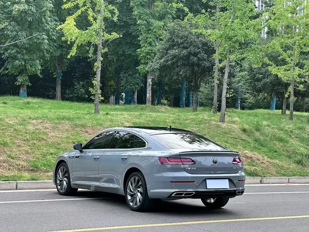 Volkswagen CC — миниатюра 9