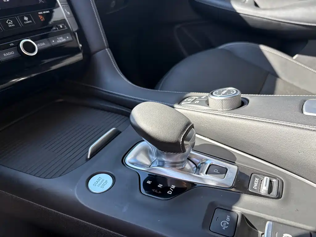 Infiniti QX50 — миниатюра 8
