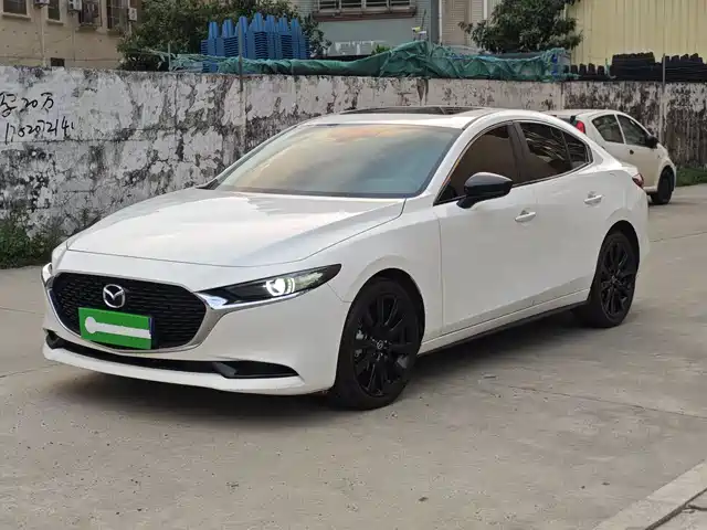 MAZDA  3 ANGKESAILA 2025