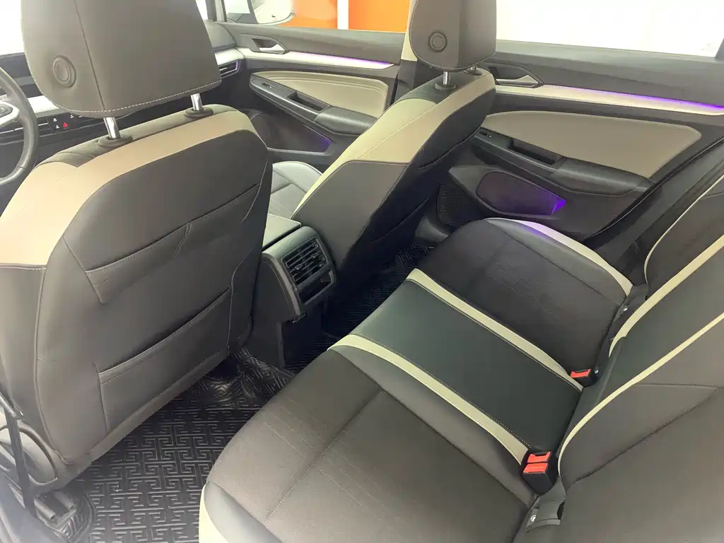 Volkswagen Golf 2023 280TSI DSG Pro