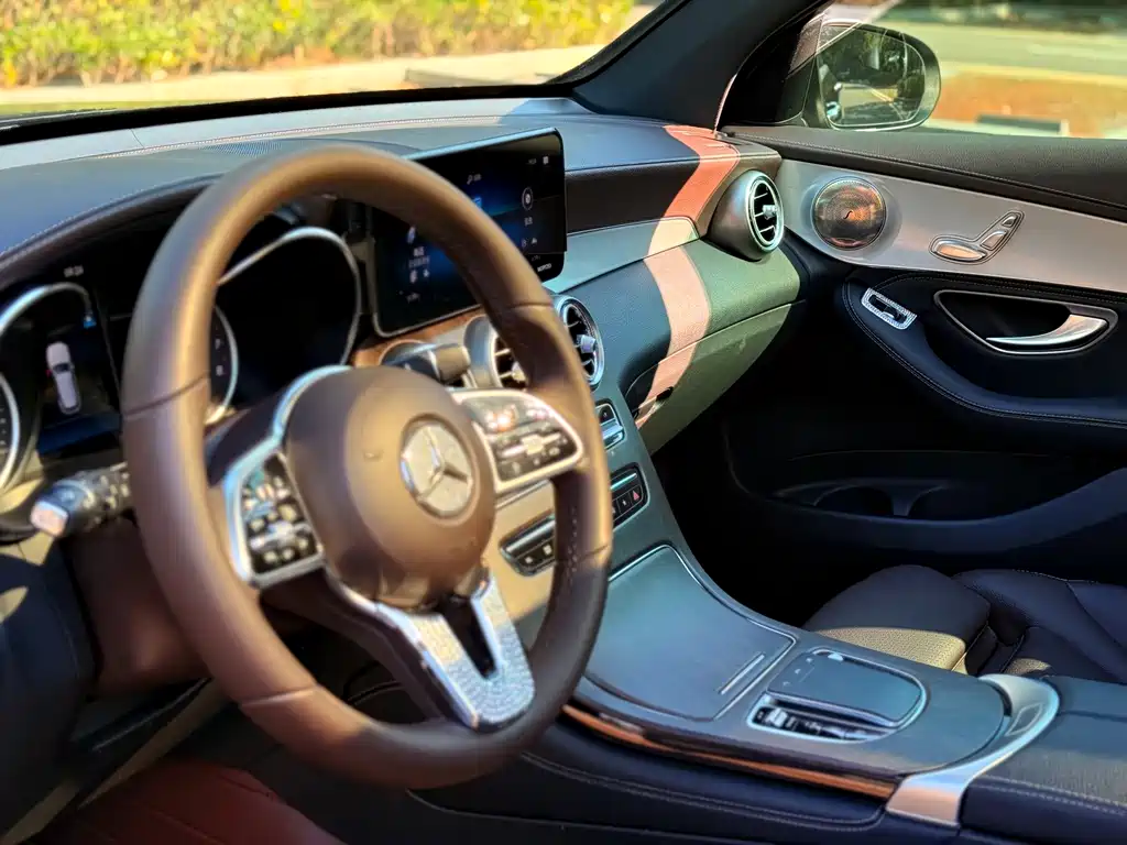 Mercedes-Benz GLC — миниатюра 15