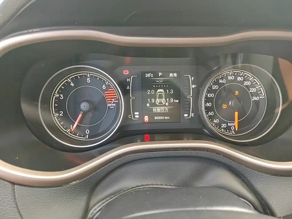 Jeep Cherokee — миниатюра 12