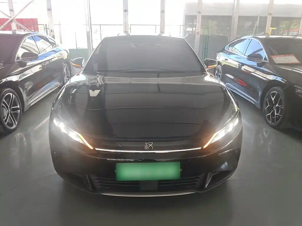 BYD Han — миниатюра 3