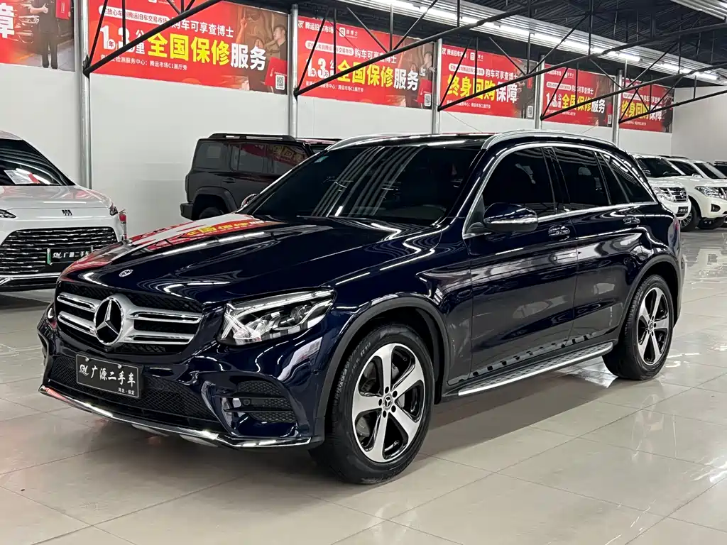 MERCEDES-BENZ GLC