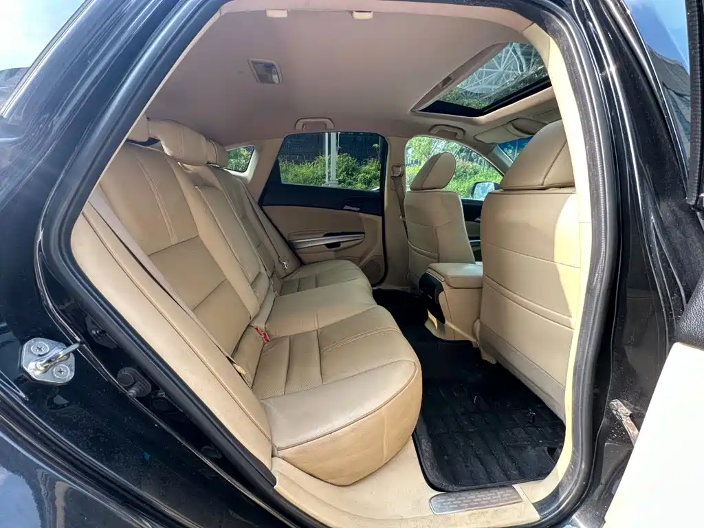 Honda Crosstour — миниатюра 18