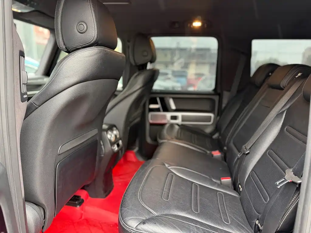 Mercedes-Benz G-Class — миниатюра 6