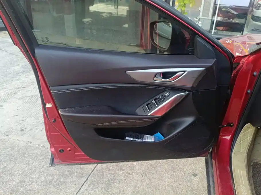 Mazda CX-4 — миниатюра 7