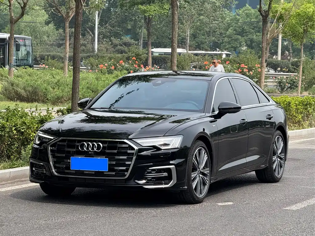 Audi A6L 2025