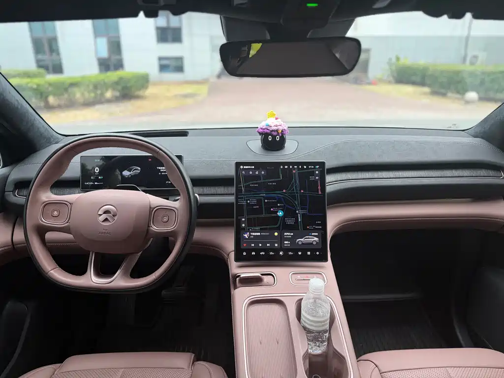 NIO EC6 — миниатюра 5