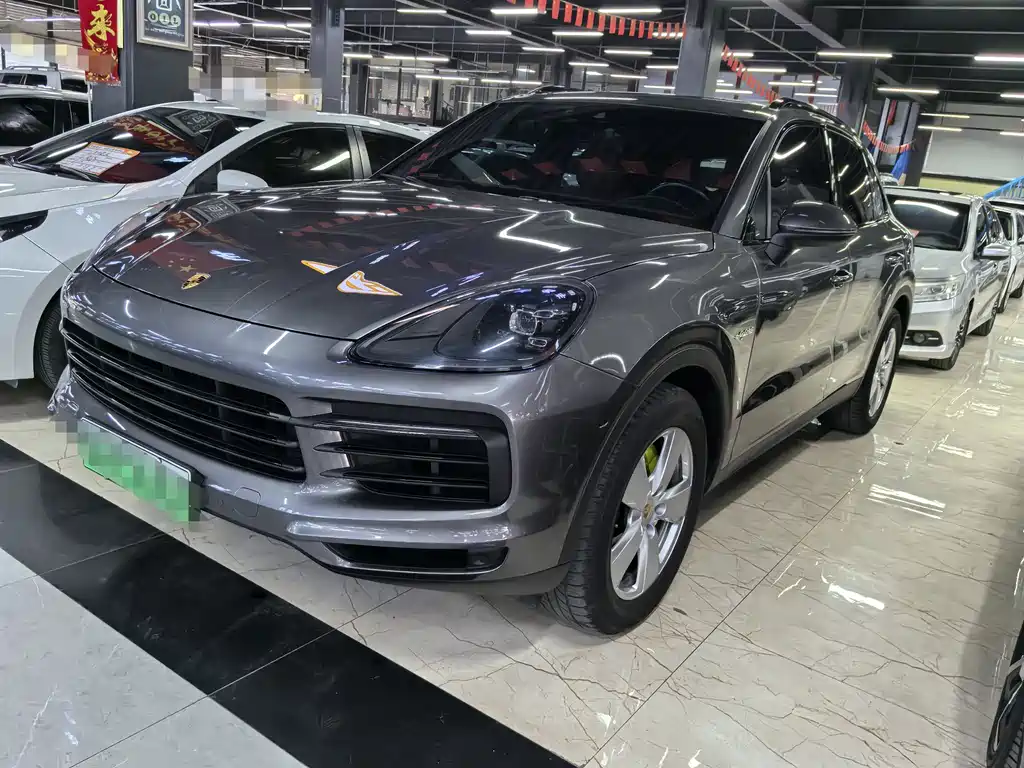 Porsche Cayenne Hybrid 2019