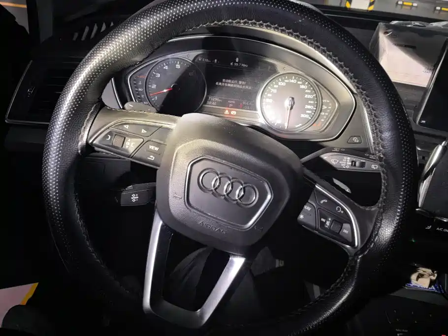 Audi Q5L — миниатюра 15