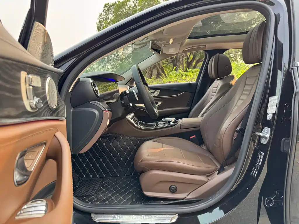 Mercedes-Benz E-Class — миниатюра 5