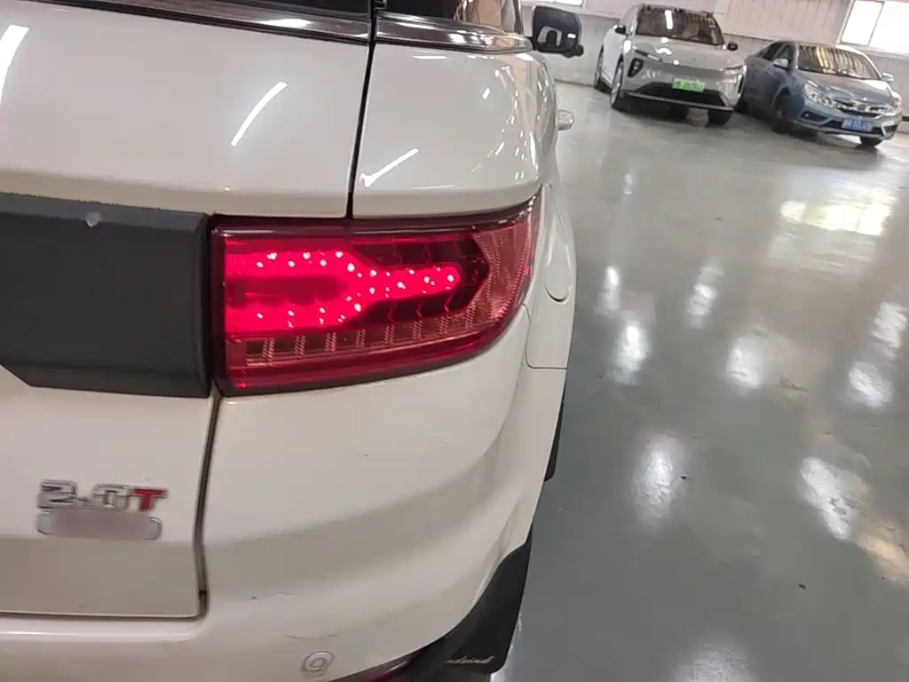 Landwind Landwind X7 — миниатюра 8
