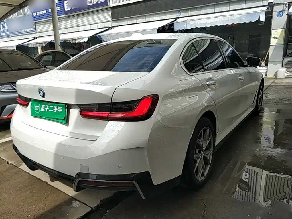 BMW i3 — миниатюра 7