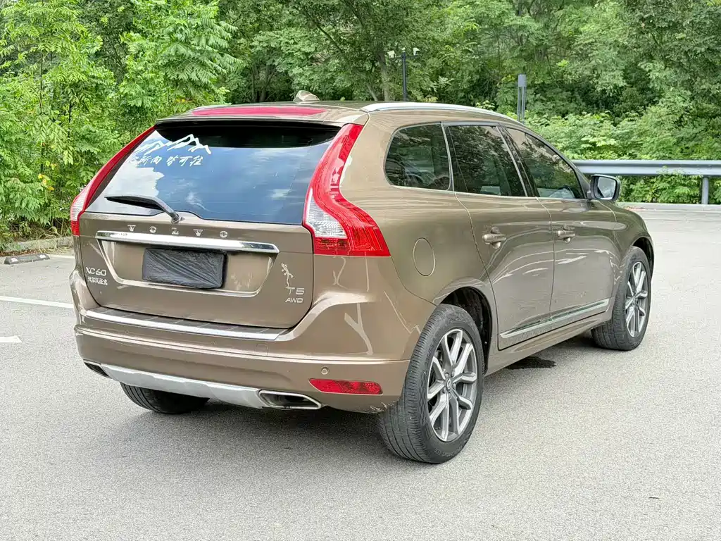 Volvo XC60 — миниатюра 9