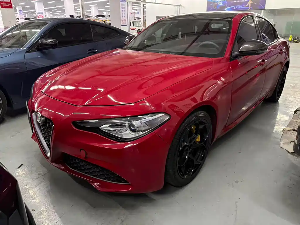 Alfa Romeo Giulia — миниатюра 11