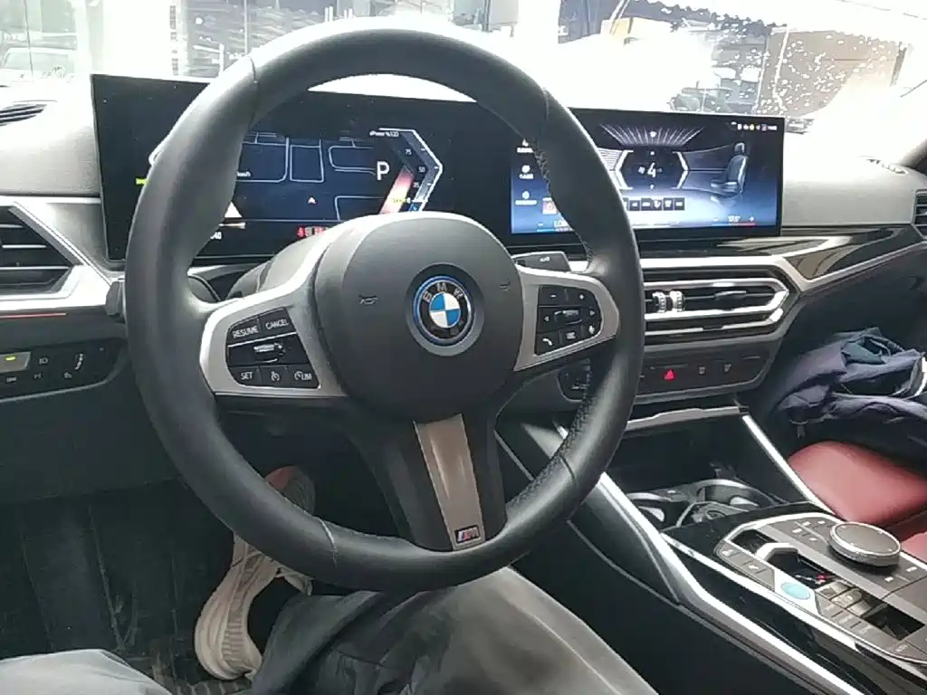 BMW i3 — миниатюра 10