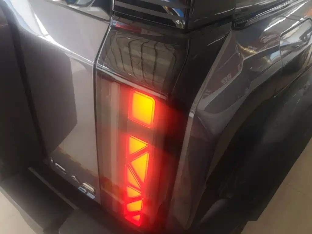 iCAR iCAR 03 — миниатюра 8