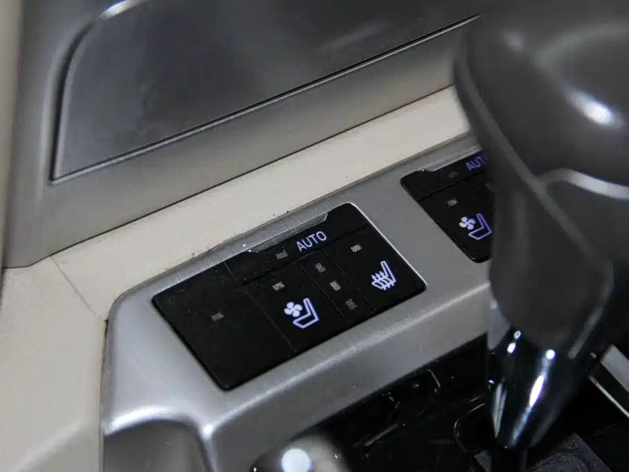 Toyota Land Cruiser — миниатюра 25
