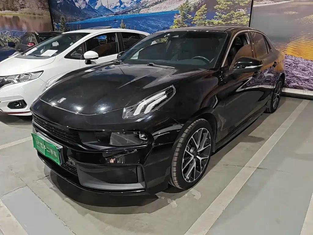 Lynk & Co 03 — миниатюра 2