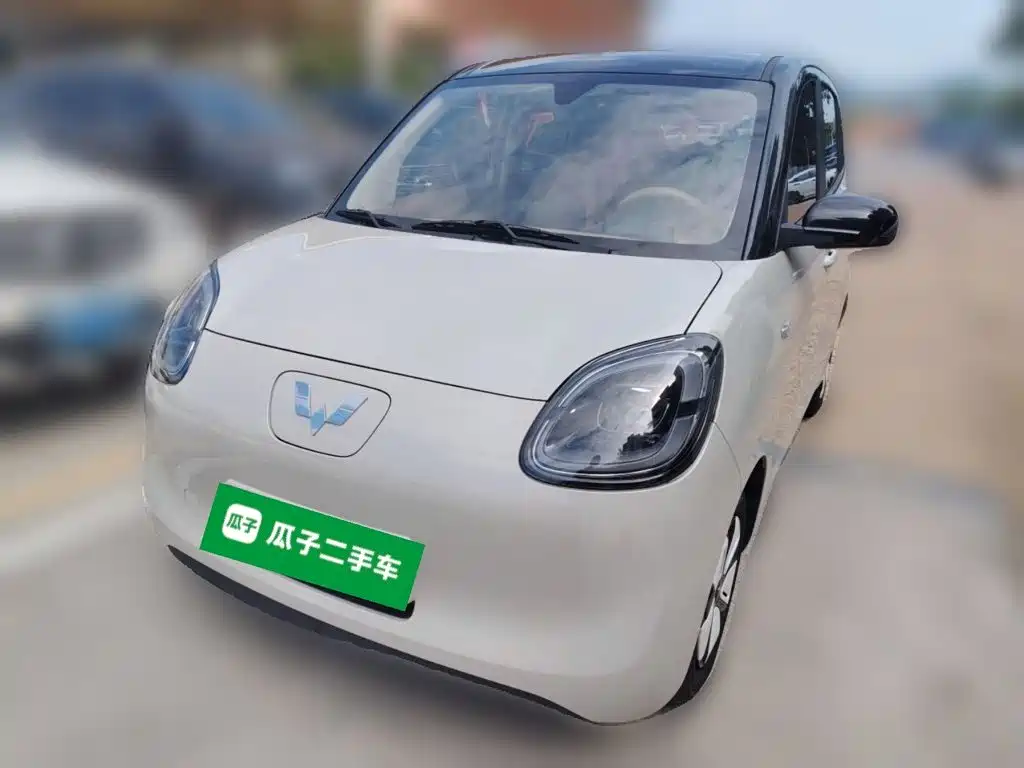 Wuling MINIEV
