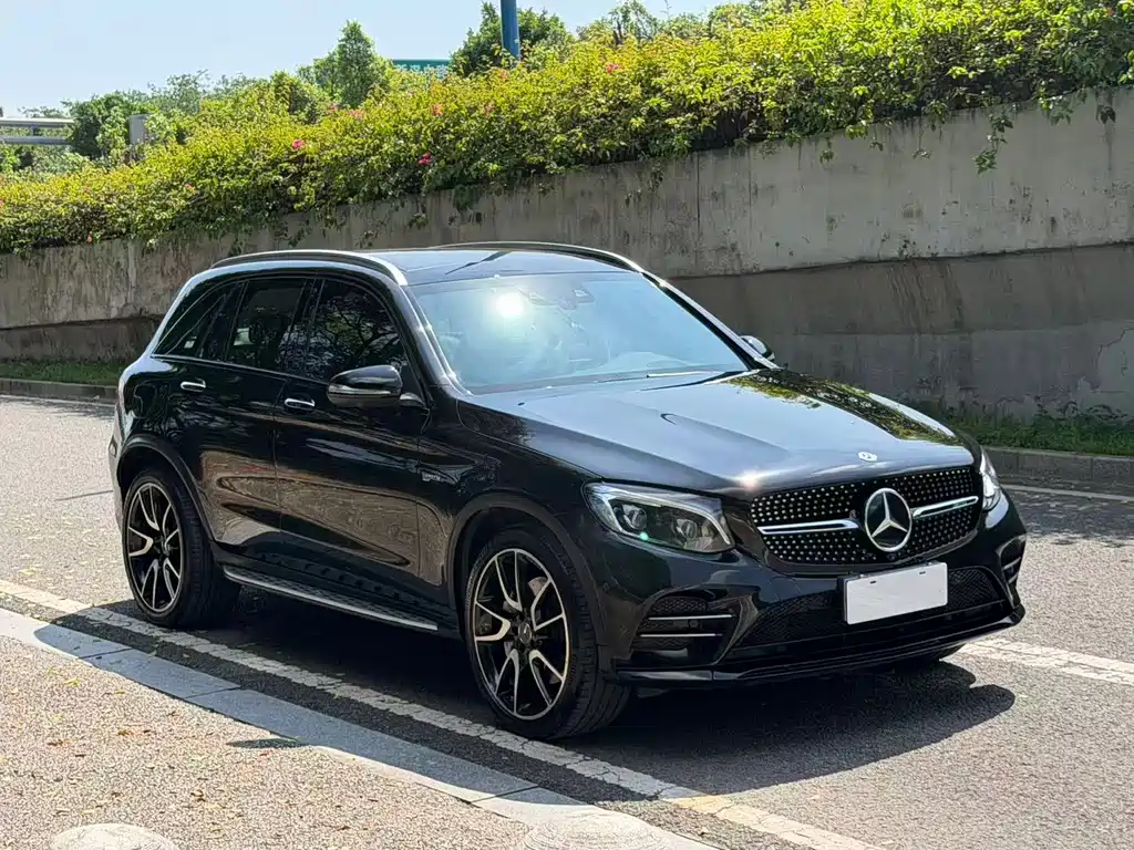 Mercedes-Benz GLC AMG — миниатюра 3