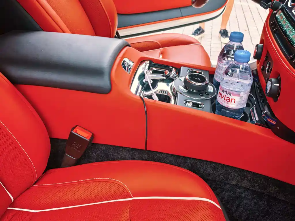 Rolls-Royce Dawn — миниатюра 5
