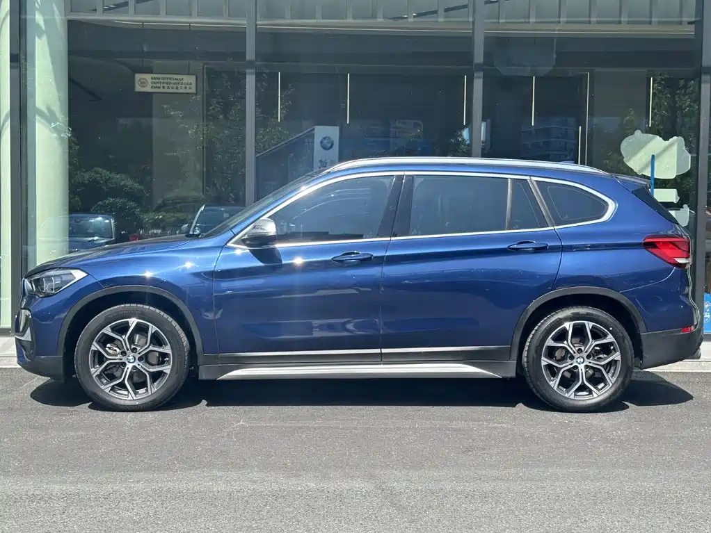 BMW X1 — миниатюра 6