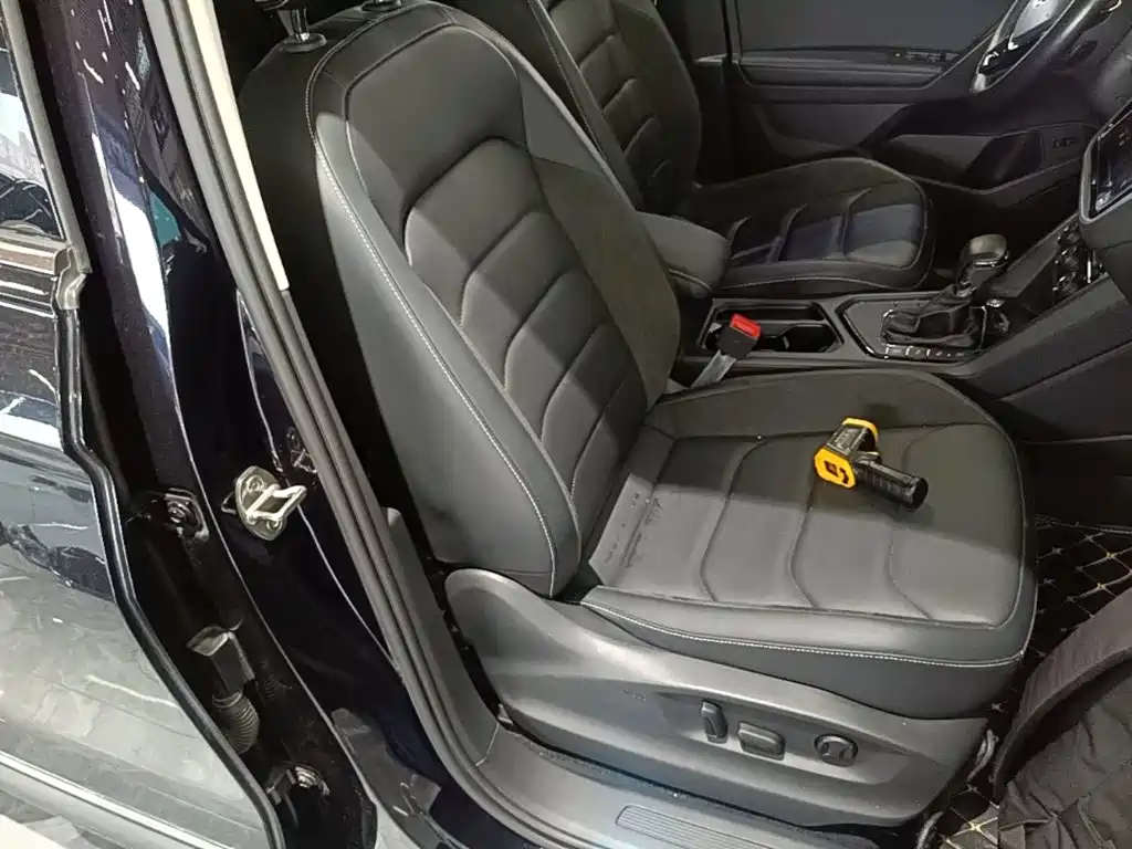 Volkswagen Tiguan L — миниатюра 25