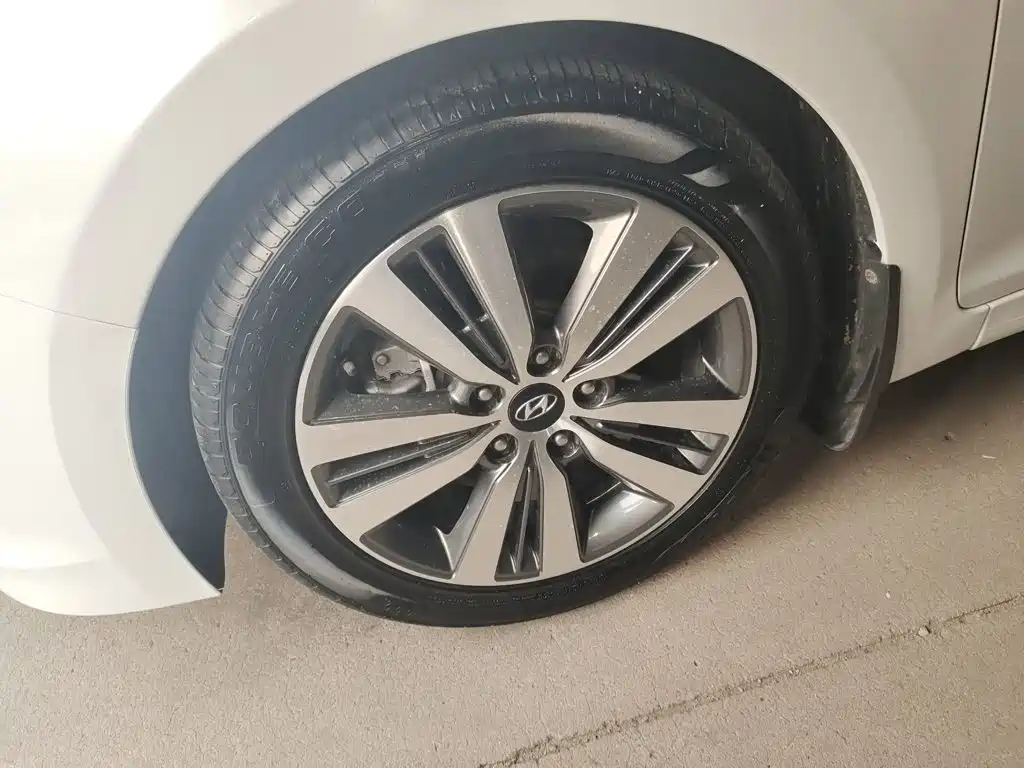 Hyundai Mistra — миниатюра 23