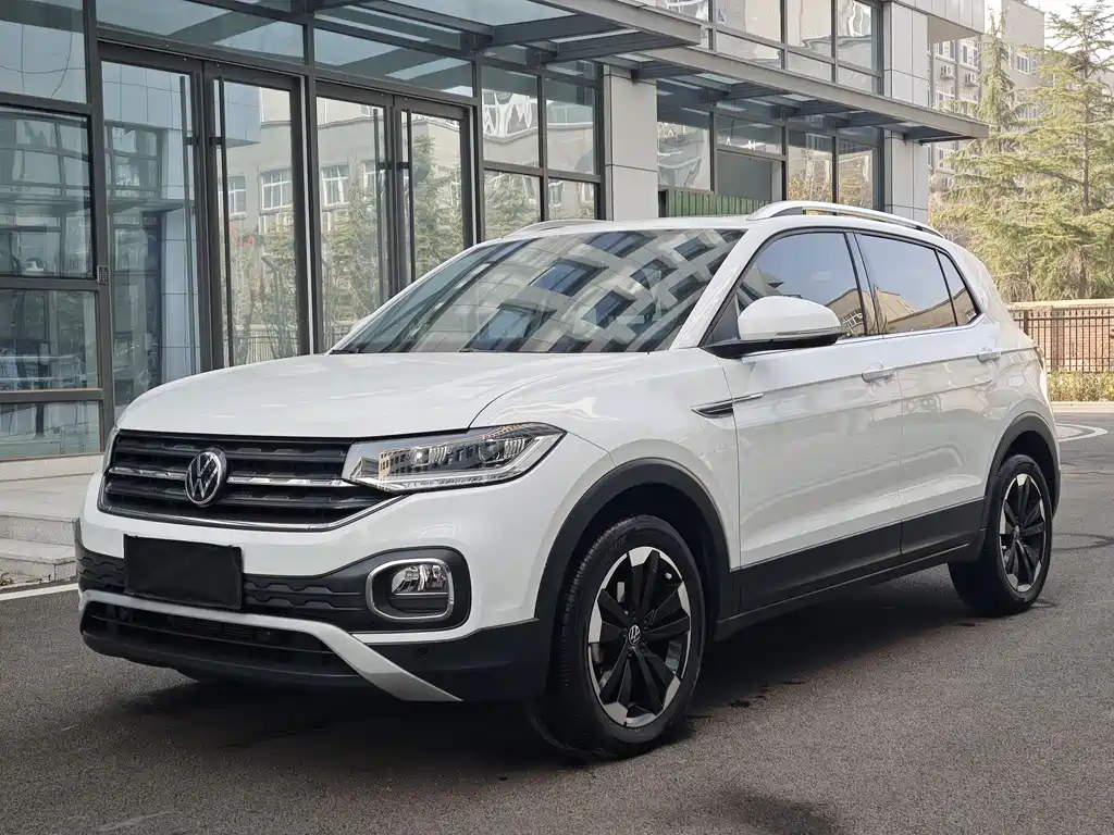 VOLKSWAGEN EXPLORING THE SHADOW