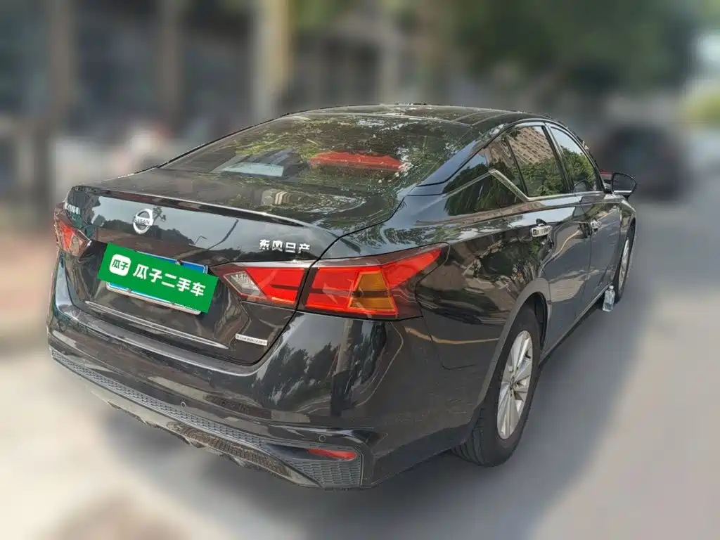 Nissan Teana — миниатюра 4