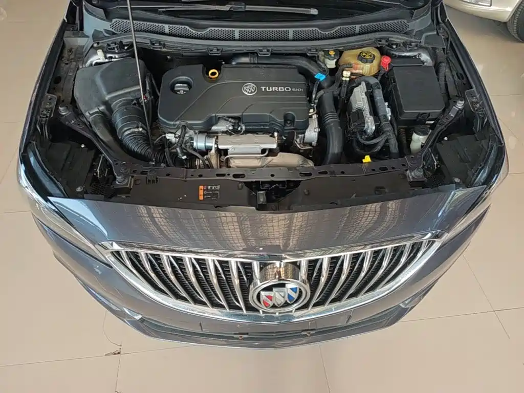 Buick Verano — миниатюра 16