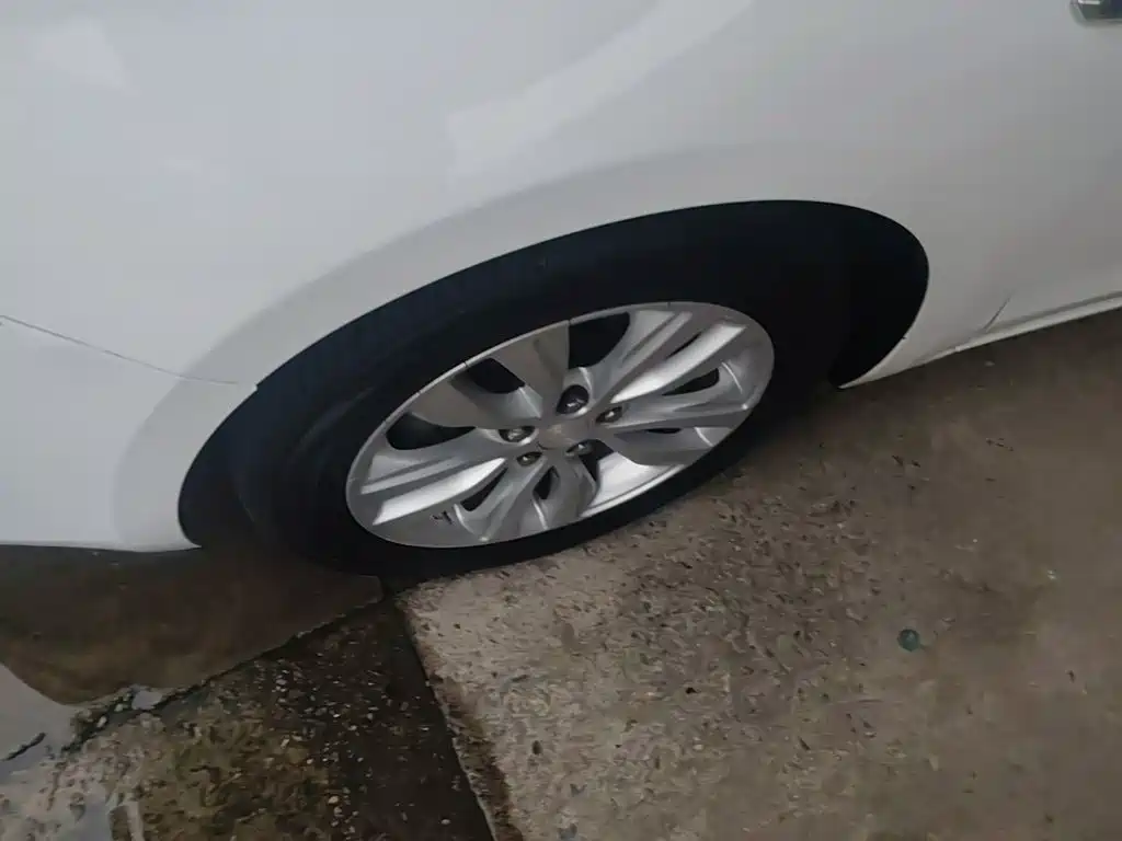 Buick Excelle — миниатюра 23