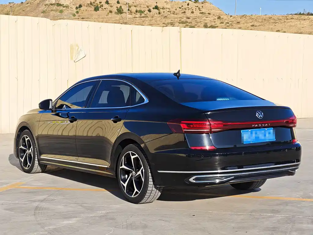Volkswagen Passat — миниатюра 4