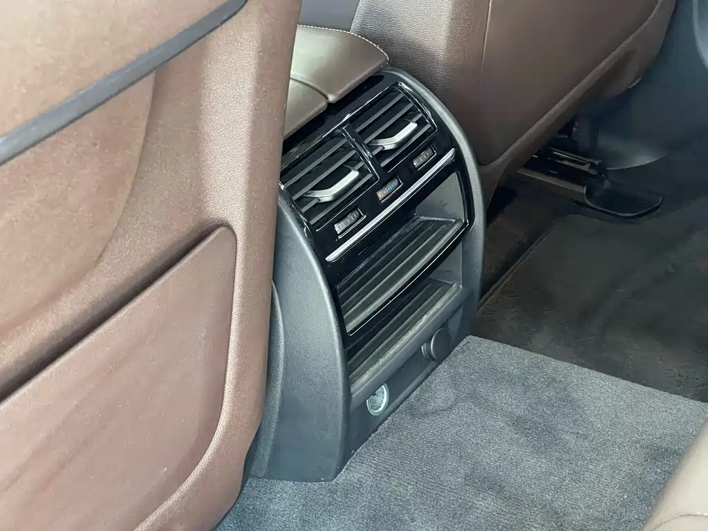 BMW 5 SERIES NEW ENERGY