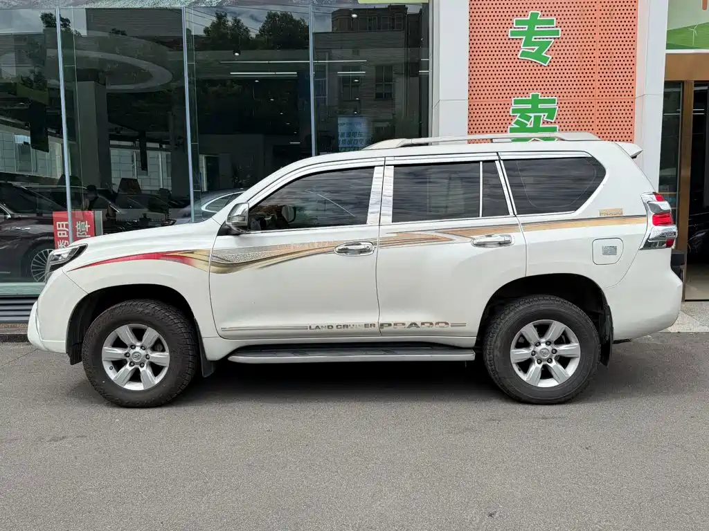 Toyota Prado (Import) — миниатюра 3