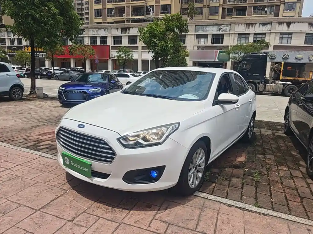 Ford Escort — миниатюра 2