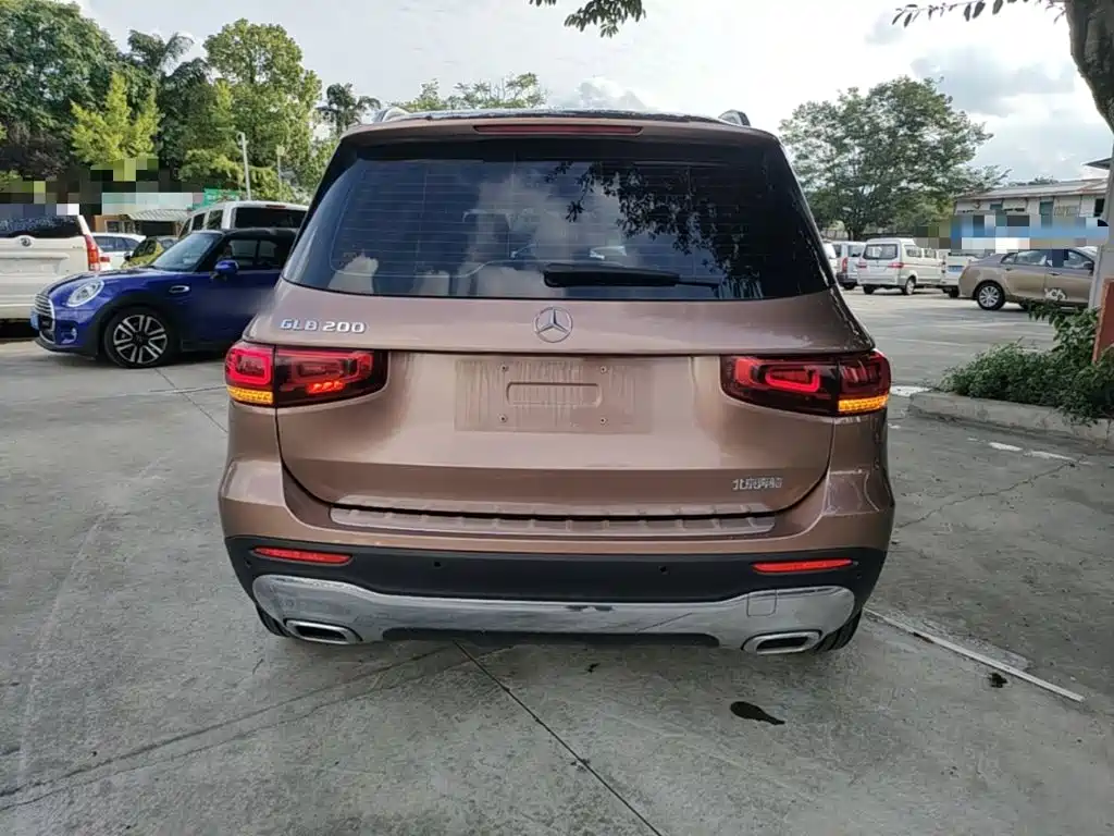Mercedes-Benz GLB — миниатюра 6