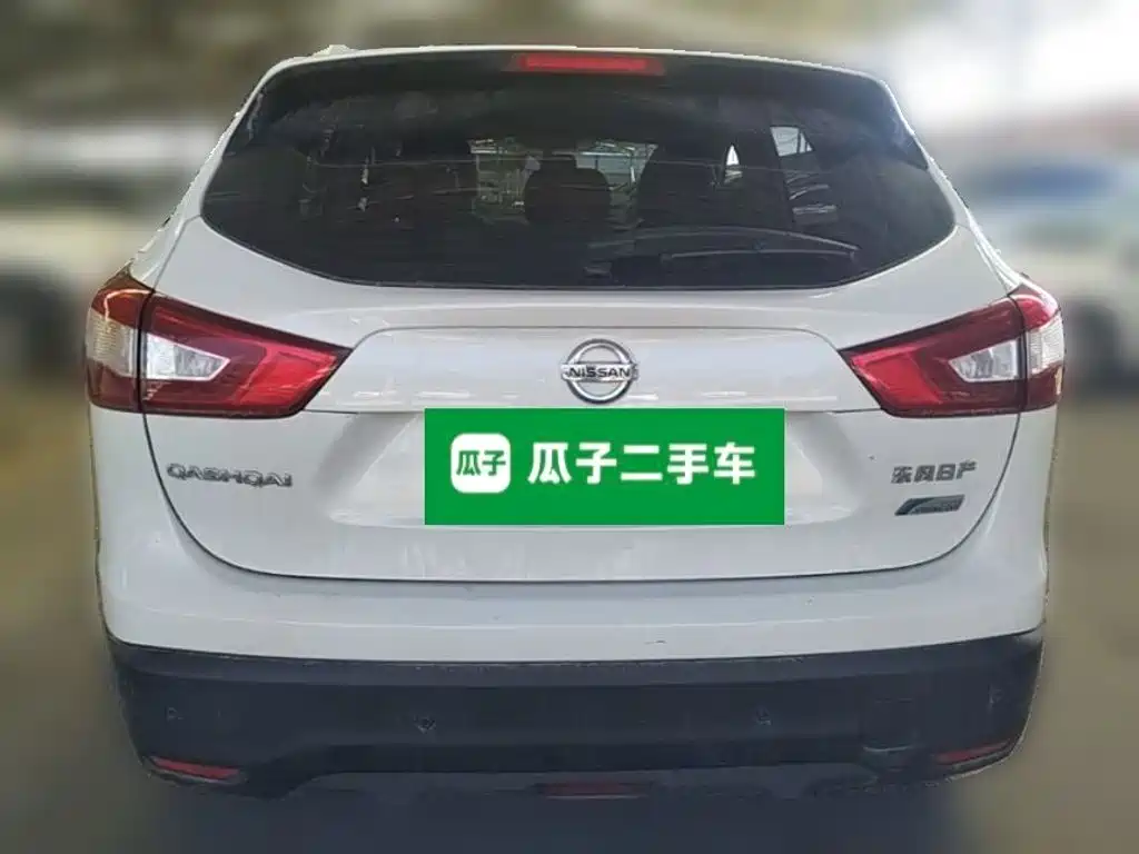 Nissan Qashqai — миниатюра 8